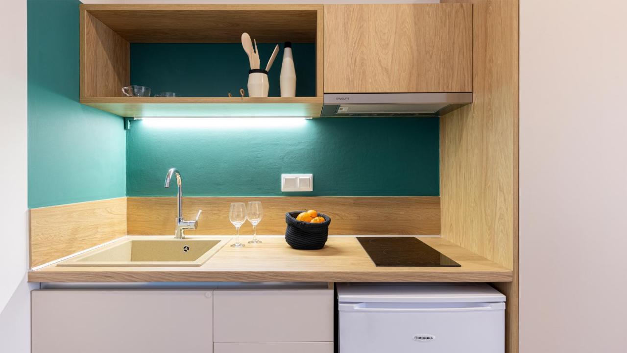 Aether Green Apartments Néa Róda Eksteriør bilde